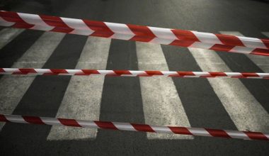 Διακοπή κυκλοφορίας στο κέντρο της Αθήνας: Καθίζηση οδοστρώματος στην οδό Θερμοπυλών