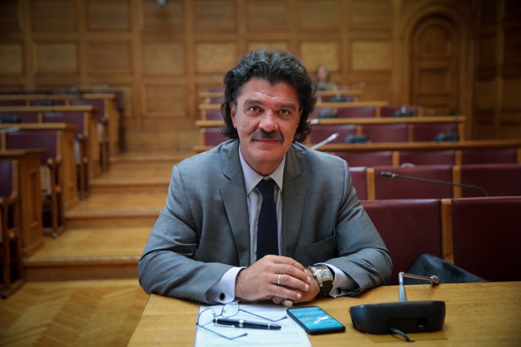Ανδρέας Πάτσης: Ποιος άραγε ξεχνά το πόσο μπλεγμένος σε σκάνδαλα ήταν ο πρώην βουλευτής της ΝΔ;