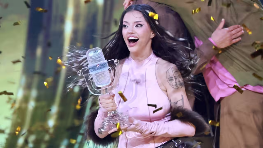 Eurovision: Ποια είναι η 27χρονη Dara που «σάρωσε» και κατέκτησε την 1η θέση – Η νίκη που κανείς δεν περίμενε