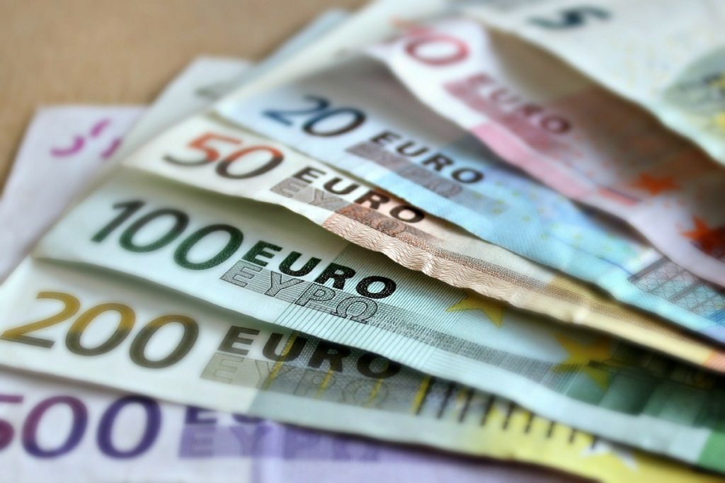 ΟΠΕΚΑ: Πότε θα καταβληθεί η β’ δόση του επιδόματος παιδιού