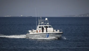 Προσάραξη ιστιοφόρου σκάφους με πολωνική σημαία κοντά στο λιμάνι της Αίγινας
