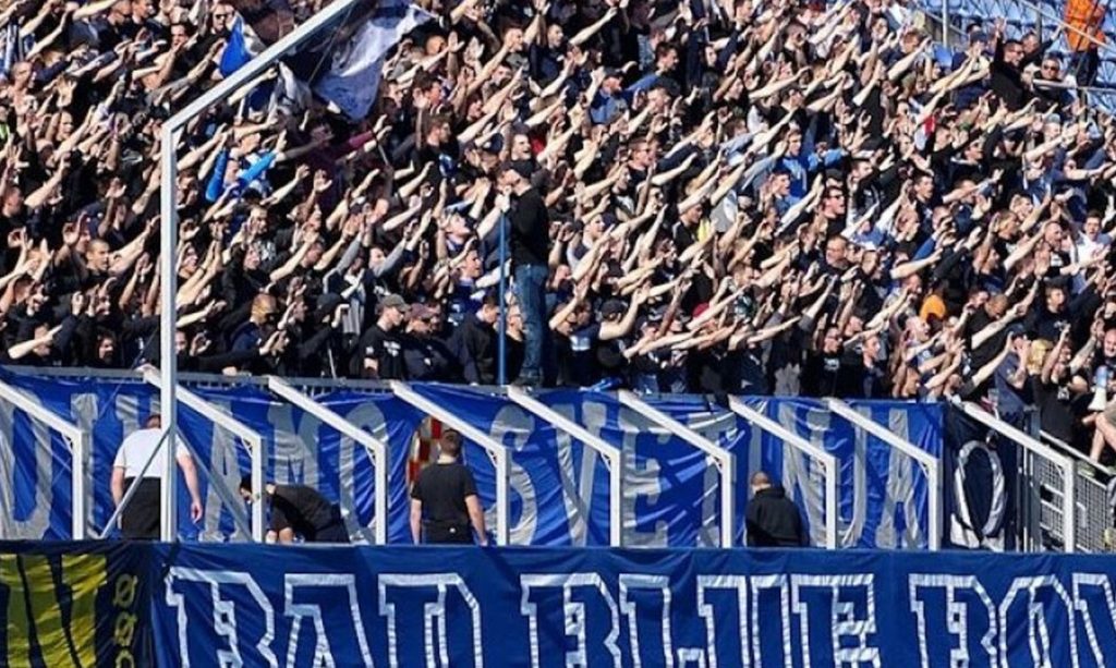 «Να πεθάνεις!»: Σοκάρουν τα υβριστικά συνθήματα οπαδών της Ντιναμό Ζάγκρεμπ σε βάρος πρώην παίκτη της ΑΕΚ