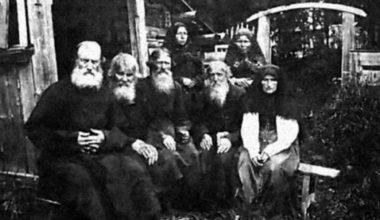 Η ιστορία της οικογένειας Λικόφ: Ζούσε σε απομόνωση για 42 χρόνια και δεν κατάλαβε τον Β’ ΠΠ!