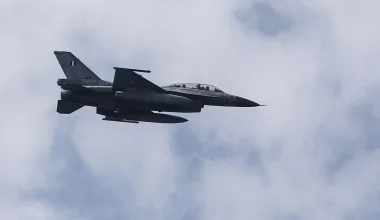 Reuters: To Πακιστάν έστειλε 8.000 στρατιώτες και μαχητικά αεροσκάφη στη Σαουδική Αραβία