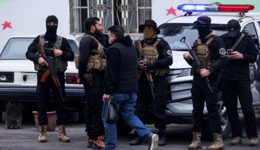 Δαμασκός: Iσχυρή έκρηξη κοντά σε κυβερνητικό κτίριο – Είχαν παγιδεύσει αυτοκίνητο με εκρηκτικά