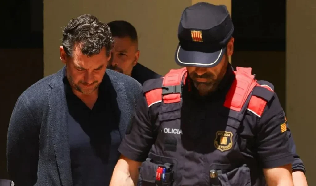 Προφυλακιστέος ο γιος του ιδρυτή της Mango για τον θάνατο του πατέρα του: To δικαστήριο όρισε εγγύηση 1 εκατ.
