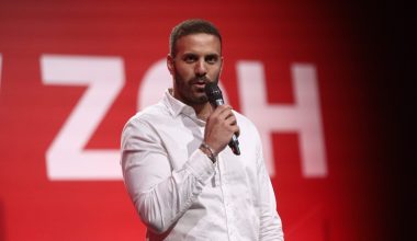 Το Ευρωπαϊκό Κοινοβούλιο αποφάσισε την άρση ασυλίας του Ν.Παππά για υπόθεση απειλών μέσω διαδικτύου