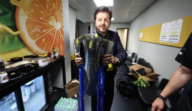 «Λύγισε» ο Χ.Ριμπάλτα μιλώντας στους παίκτες της ΑΕΚ: «Με βοηθήσατε να ξεπεράσω την απώλεια του πατέρα μου»
