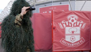 Απίστευτο συμβάν στην Αγγλία: Η Σαουθάμπτον έμεινε εκτός του τελικού ανόδου – Κατηγορήθηκε για κατασκοπεία (φωτο)