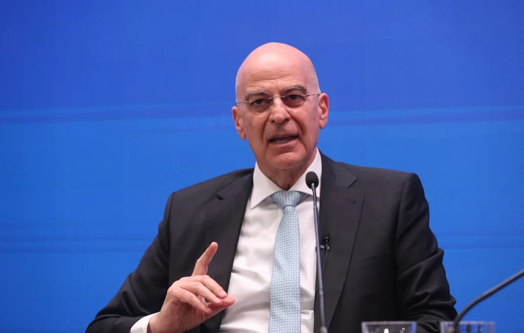 Ν.Δένδιας για το ουκρανικό drone: «Να ζητήσει συγγνώμη το Κίεβο – Τι θα γινόταν αν είχε χτυπήσει κρουαζιερόπλοιο;»