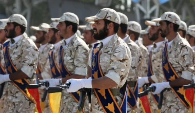 Αυτοί που διοικούν το Ιράν: Ο ρόλος των Φρουρών της Επανάστασης και τα πρόσωπα-κλειδιά