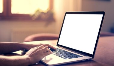 Δούλεψε πιο γρήγορα από παντού – Το επαγγελματικό Dell 5330 Touch με i5 12ης γενιάς θα σου «λύσει» τα χέρια