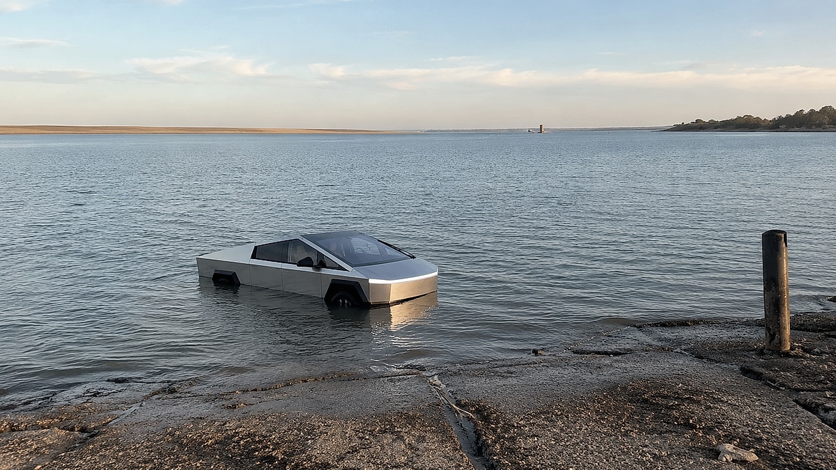 ΗΠΑ: Συνελήφθη οδηγός που έριξε Tesla μέσα σε λίμνη για να… τεστάρει τις δυνατότητές του (βίντεο)