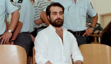 Θ.Σεχίδης: Ο «μακελάρης της Θάσου» που σκότωσε και τεμάχισε την οικογένειά του – Κατέψυξε τους εγκεφάλους τους!