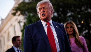 Επανέρχεται ο Ν.Τραμπ για το Ιράν: «Ή θα το τελειώσουμε ή θα υπογράψουν συμφωνία»