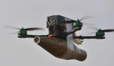 Βίντεο: Ουκρανικό α/α Avenger κάηκε από ρωσικά FPV