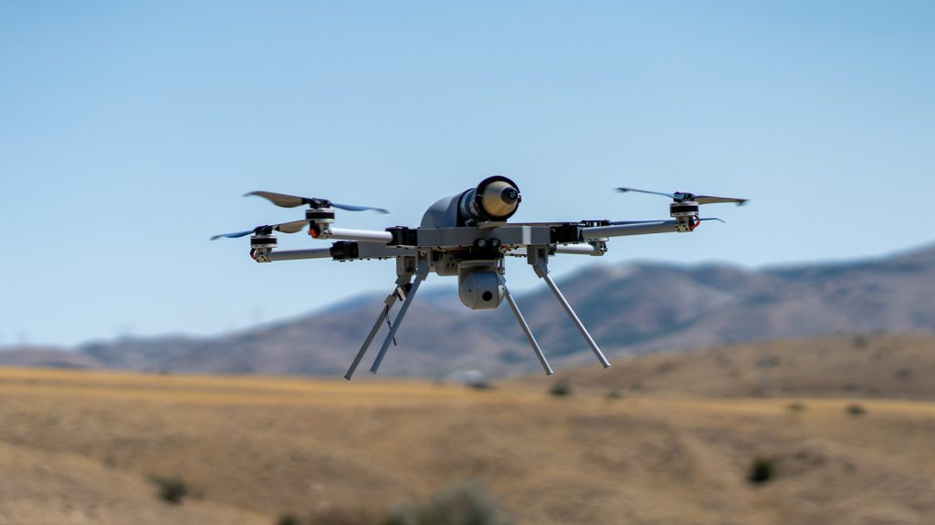 Χτυπήματα από σμήνη drone σε στόχους από τουρκικά αιωρούμενα πυρομαχικά (βίντεο)