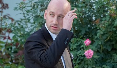 Σ.Μίλερ για Ιράν: «Είτε θα δεχθούν έγγραφο που θα ικανοποιεί τις ΗΠΑ είτε θα αντιμετωπίσουν στρατιωτικά αντίποινα»