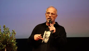 Το «καρφί» του Θανάση Αυγερινού για τον Αλέξη Τσίπρα στην εκδήλωση της Μ.Καρυστιανού