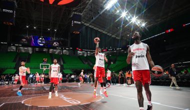 Δείτε βίντεο: Ο Ολυμπιακός κάνει προπόνηση μέσα στο T-Center