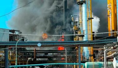 Ουγγαρία: Iσχυρή έκρηξη στο μεγαλύτερο πετροχημικό εργοστάσιο της χώρας – Ένας νεκρός και πολλοί τραυματίες