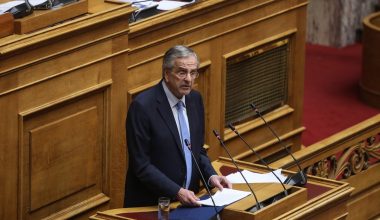 Α.Σαμαράς στη Βουλή: «Πόσο πια θα εξευτελιστούν οι θεσμοί από την έρημη τη ΝΔ;»