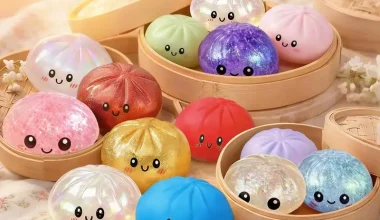 Βίντεο: Η παράνοια του Glitter Dumpling έχει κατακτήσει τις ΗΠΑ – Κάνουν σαν τρελοί για το νέο παιδικό παιχνίδι
