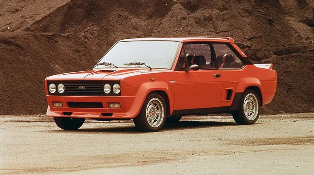 FIAT 131 Abarth Stradale 1976-1978: Μαγικό κουτί (βίντεο)