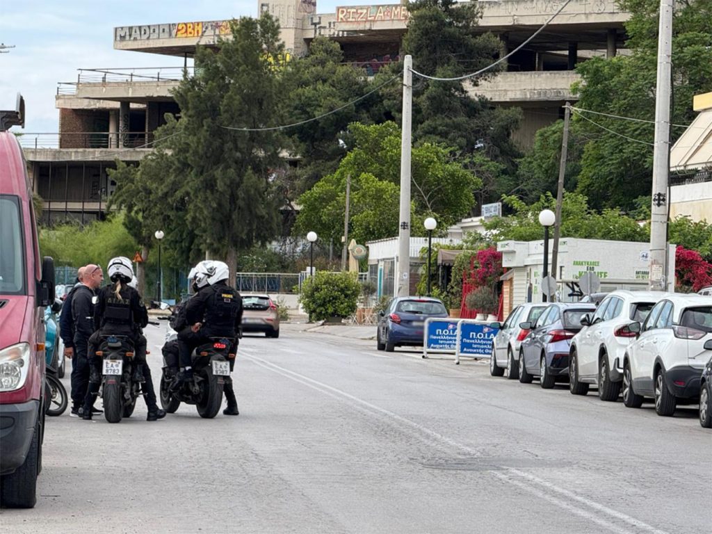 Δεν έχουν τέλος οι αποκαλύψεις για τον Αλβανό στο Μικρολίμανο: Σεσημασμένος, δολοφόνος και βασικός στόχος της ΕΛΑΣ