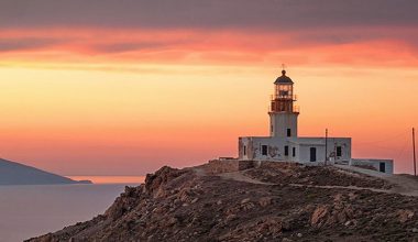 «Βρικόλακας της Μυκόνου»: O θρύλος που «στοίχειωσε» το νησί το 1701
