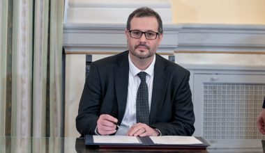 Ν.Τσάφος: «Στην τελική τιμή ρεύματος η Eλλάδα είναι η 10η φθηνότερη της ΕΕ»