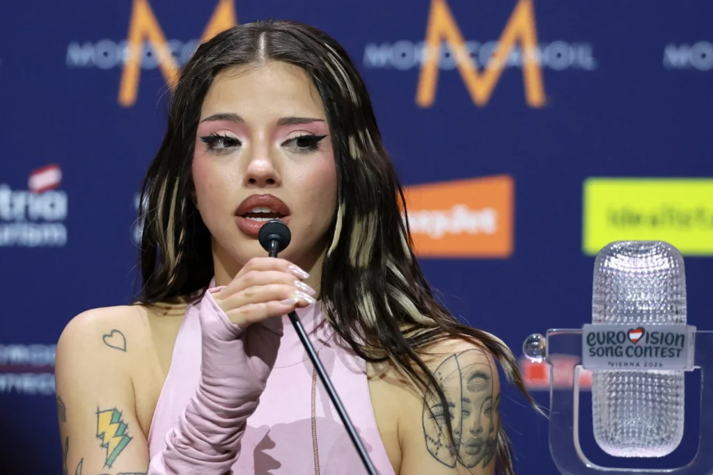 Nτάρα: Η νικήτρια της Eurovision ευχήθηκε στον Σάσα Βεζένκοφ καλή επιτυχία για τον τελικό της Ευρωλίγκας (φωτο)