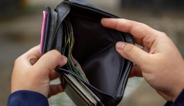Ο πόλεμος στη Μέση Ανατολή «γονάτισε» τα ελληνικά νοικοκυριά – Δείτε παραδείγματα