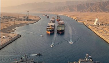 Fars: Oι IRGC έδωσαν άδεια διέλευσης σε 33 πλοία μέσα από τα Στενά του Ορμούζ τις τελευταίες 24 ώρες