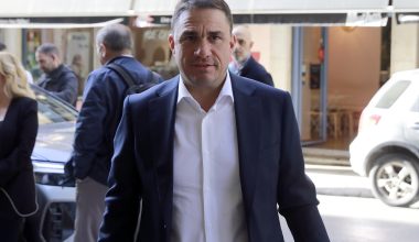 Κ.Τσουκαλάς: «Η Ελλάδα του Κ.Μητσοτάκη είναι μια πατρίδα που ερημώνει με τα νοικοκυριά να φτωχοποιούνται βίαια»