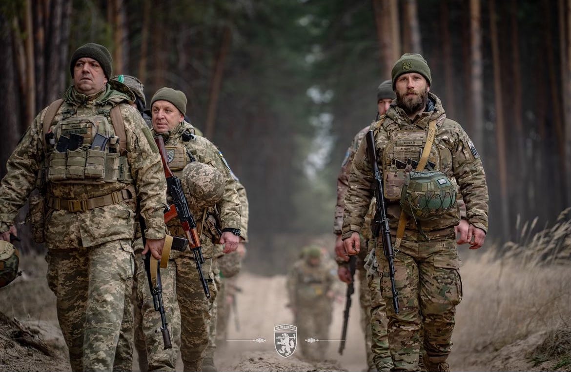 Ουκρανοί στρατιώτες παραδόθηκαν χωρίς δεύτερη σκέψη στους Ρώσους για να μην εξοντωθούν (βίντεο)