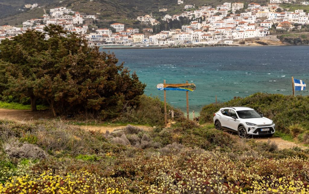 Στην Άνδρο, το νησί των αντιθέσεων, με Cupra Formentor