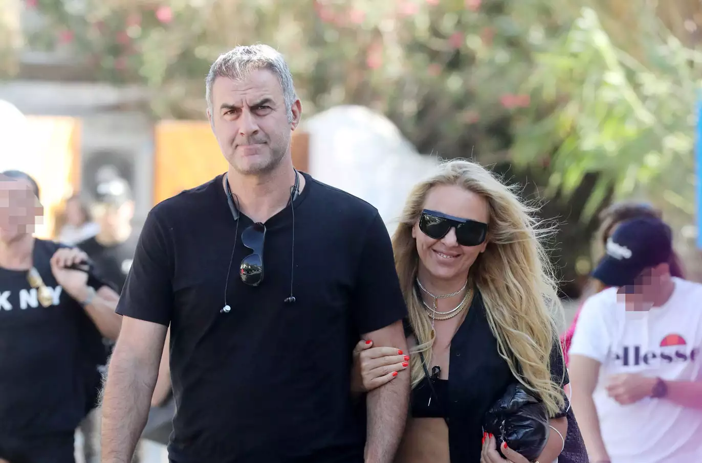 Ο Τραϊανός Δέλλας αποχαιρετά την Γωγώ Μαστροκώστα: «Όσο μακριά και να πετάξεις η αγάπη μου θα σε φτάνει»