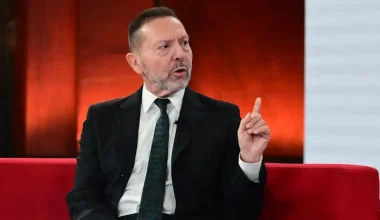Βουλή: Εγκρίθηκε η τρίτη θητεία του Γ.Στουρνάρα στην Τράπεζα της Ελλάδος