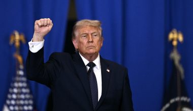 Ν.Τραμπ: «13 Αμερικανοί σκοτώθηκαν για να διασφαλίσουν ότι το Ιράν δεν θα αποκτήσει ποτέ πυρηνικά όπλα»