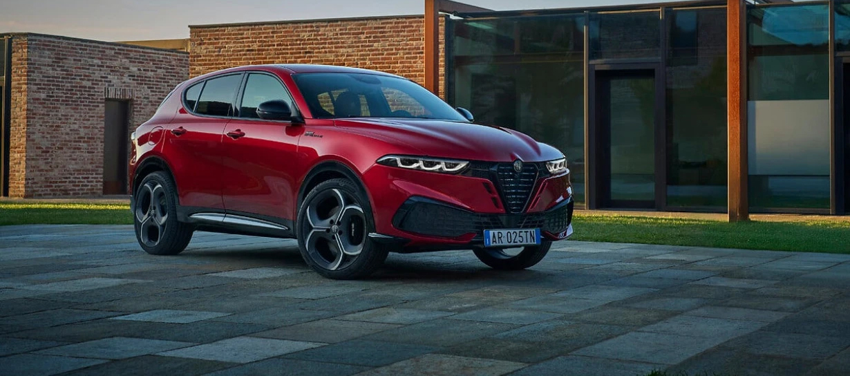 Στην Ελλάδα η ανανεωμένη Alfa Romeo Tonale – Πόσο κοστίζει;