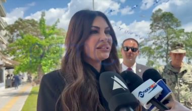 Στην Αλεξανδρούπολη η Κίμπερλι Γκιλφόιλ: «Η περιοχή είναι ζωτικής σημασίας για τις ΗΠΑ» (βίντεο)