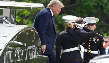 Ξανά στο στρατιωτικό ιατρικό κέντρο Walter Reed o Ν.Τραμπ