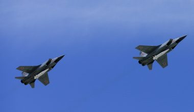 Μαζική πυραυλική επίθεση με Kinzhal από την ρωσική Αεροπορία στην δυτική Ουκρανία