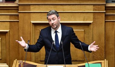 Ο Ν.Ανδρουλάκης καταθέτει μήνυση κατά του Α.Γεωργιάδη για δυσφήμιση και εξύβριση