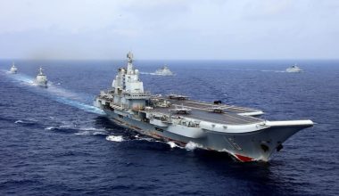 Ένταση στη Θάλασσα της Νότιας Κίνας: Το κινεζικό Ναυτικό προειδοποίησε ολλανδική φρεγάτα για ανεπανόρθωτο χτύπημα!