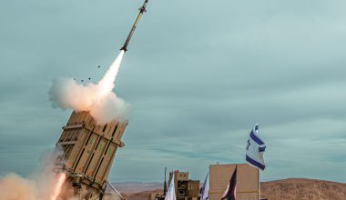«Βράζουν» στο Ισραήλ: Η Χεζμπολάχ κατέστρεψε και πάλι ένα Iron Dome στη Μισγκάβ – Δείτε το βίντεο