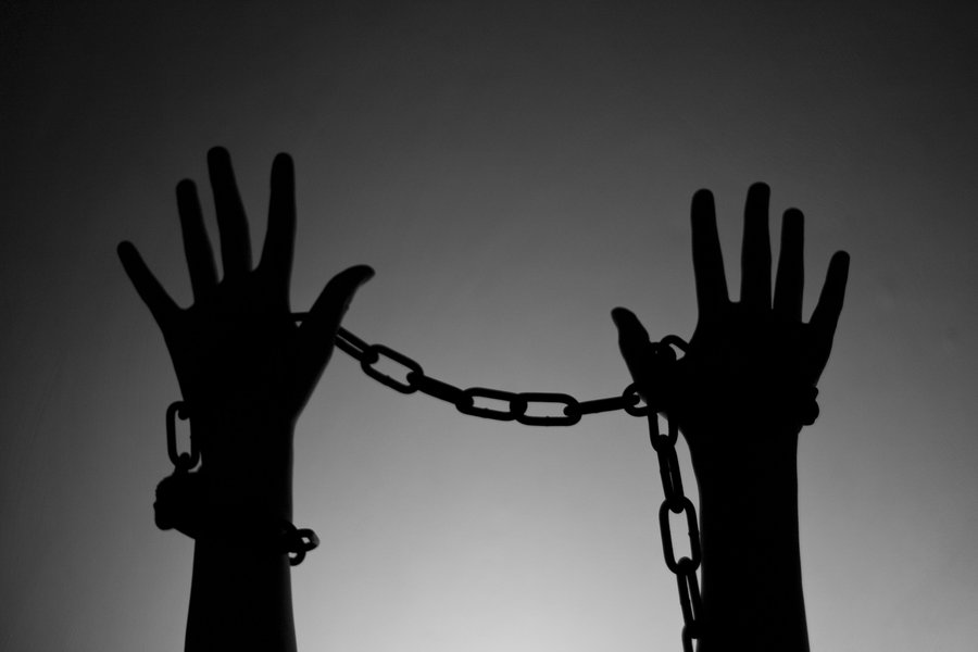 Ελλάδα: Πρωταθλήτρια Ευρώπης στις ώρες εργασίας σε σχέση με τον ευρωπαϊκό μέσο όρο