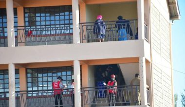 Κένυα: Τουλάχιστον 16 μαθήτριες νεκρές από πυρκαγιά σε οικοτροφείο θηλέων (βίντεο)