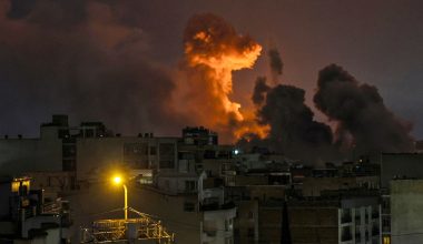 Οι ΗΠΑ εξαπέλυσαν νέα επίθεση στο Ιράν – Εκρήξεις στη Μπαντάρ Αμπάς
